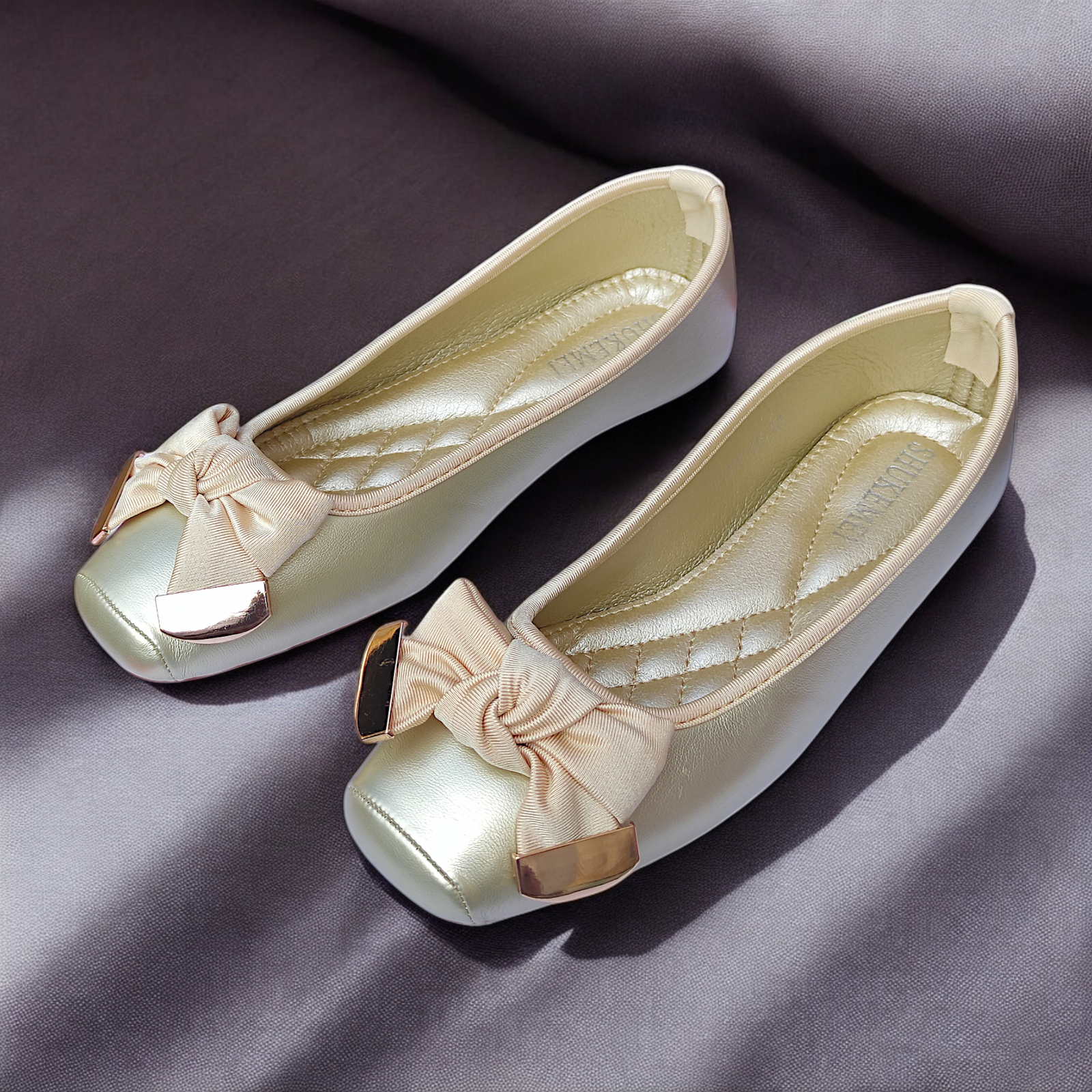 LA2122 (2) Comfortable Flat Pumpy Slippers LA2122 - Image 1