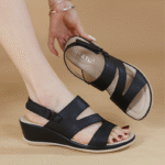 2025 summer new outdoor leisure metal simple wedge heel beach sandals for women - Image 2
