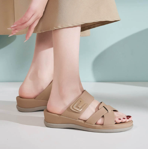 Screenshot 2025-06-24 185016 New 2025 spring and summer thick-soled sandals for women - Image 1