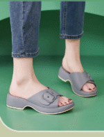 New 2025 Spring and Summer Casual Women's Sandals Non-slip Beach Wedge Slippers - Image 2