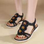 New 2025 ethnic style Bohemian retro beaded elastic band versatile wedge sandals for women - Image 3