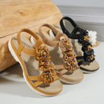 New 2025 ethnic style Bohemian retro beaded elastic band versatile wedge sandals for women - Image 2