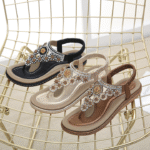 New 2025 Cross-border flat-soled clip-on rhinestone comfortable sandals for women - Image 6