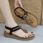 New 2025 Bohemian rhinestone slippers casual comfortable latex massage thick-soled large size flat shoes - Image 3