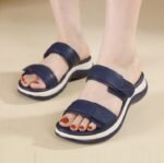 New 2025 Spring and Summer Amazon Casual Versatile Sandals Women's Non-slip Beach Thick-soled Slippers - Image 3