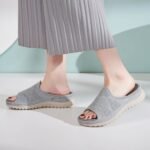 Amazon European and American sports casual sandals new 2025 seaside simple thick bottom women's sandals - Image 6