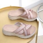Amazon 2025 summer new sandals women's lightweight sports style comfortable elastic large size thick-soled slippers - Image 7