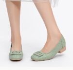 New 2025 spring and autumn soft sole comfortable slip-on mother shallow mouth single shoes women