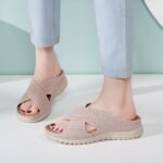 Amazon new 2025 European and American flying woven sports casual sandals Velcro hollow thick bottom women's sandals