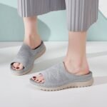 Amazon European and American sports casual sandals new 2025 seaside simple thick bottom women's sandals