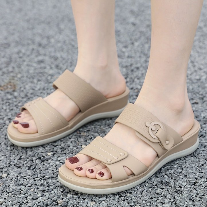 O1CN01bjdawu2DMZ7ouKq2x_!!3707858595-0-cib Summer 2025 Sweet Sandals Women's Casual Fashion Foreign Trade Large Size Thick-soled Shoes Beach Sandals - Image 1