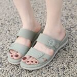 Summer 2025 Sweet Sandals Women's Casual Fashion Foreign Trade Large Size Thick-soled Shoes Beach Sandals - Image 4