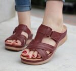 New 2025 European and American sandals for women, cross-border sewing mother's shoes, large size sandals wedge heel slippers, one piece drop shipping