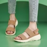 New thick-soled sandals, lightweight, non-slip, comfortable, casual sports, women's shoes