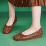 New autumn and winter 2025 Amazon diamond simple and comfortable low heel non-tiring single shoes